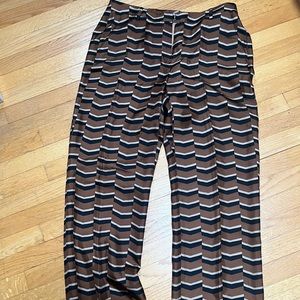 NWOT Tall 100% silk flowy long dress pants. Pockets, 35” inseam size 10